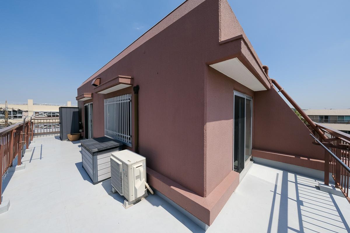 世田谷区玉堤の売買物件/コの字型で広く、すこぶる気持ちが良い