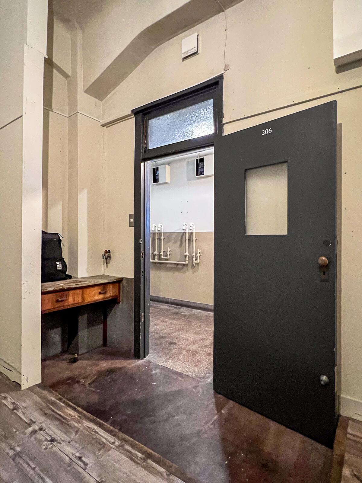 台東区蔵前の賃貸物件/室内はこんな感じ。室内は出入り口から1段上がっています