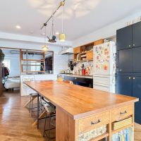 横浜市港北区富士塚の売買物件/大きなダイニングテーブルが置けるのがこの家の魅力のひとつです