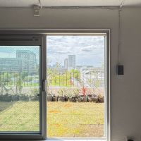 新宿区市谷左内町の賃貸物件/窓からの景色の抜けが気持ちいい