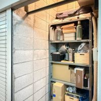 新宿区市谷左内町の賃貸物件/置いてあるラックもそのまま利用可能です