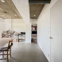 新宿区市谷左内町の賃貸物件/コンパクトな一人がけのデスクスペースもある