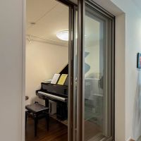 東京都稲城市平尾の売買物件/防音室は二重の引き戸でしっかり防音