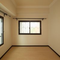 港区六本木の賃貸物件/２面に窓が設けられています