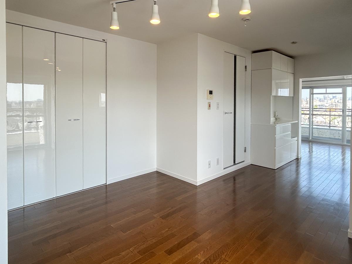 大田区北千束の賃貸物件/リビング別角度から