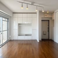 大田区北千束の賃貸物件/リビングは収納が充実