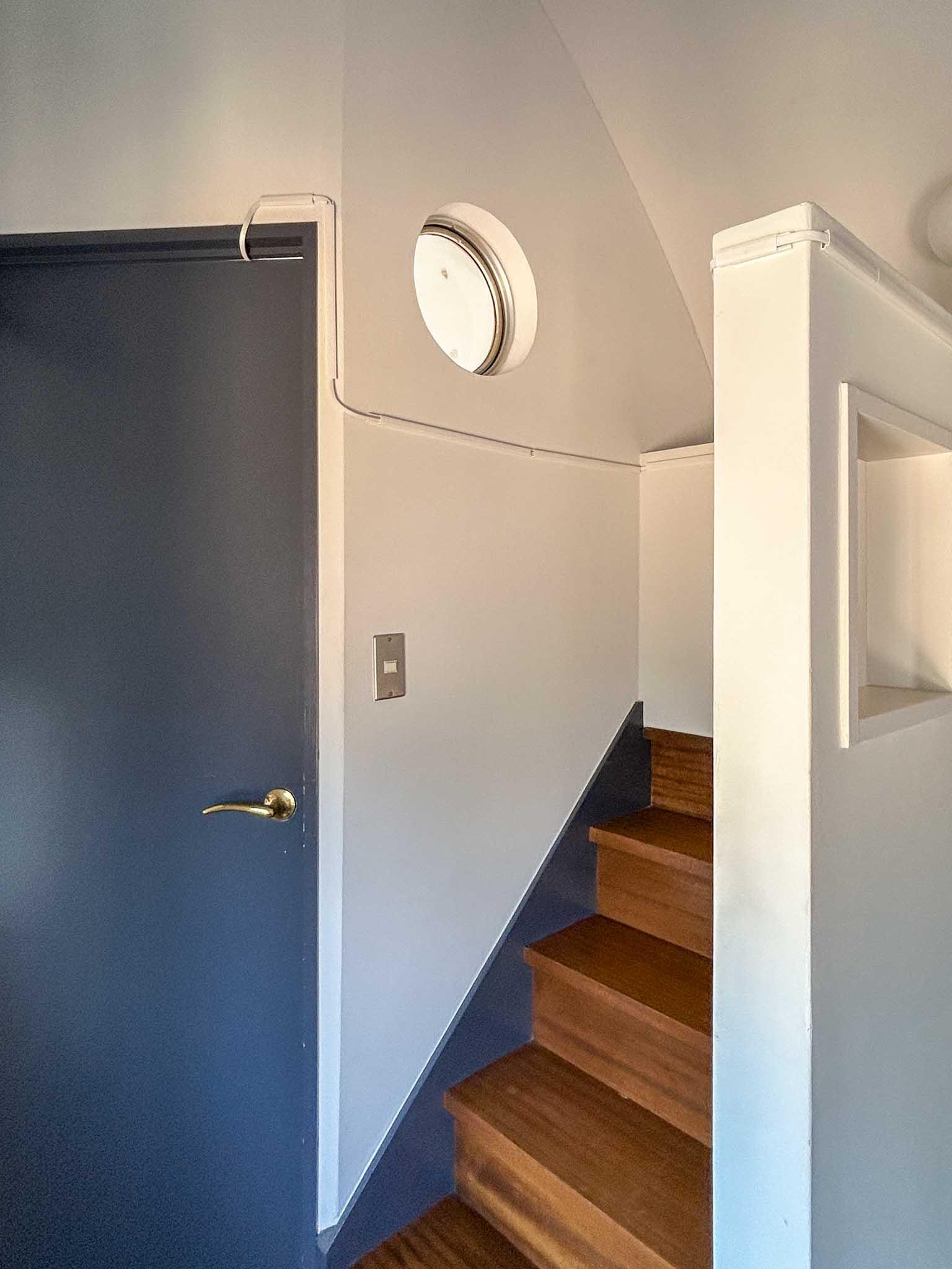 大田区南馬込の賃貸物件/3階：部屋の外から、ちびっこが覗けるつくりになっている