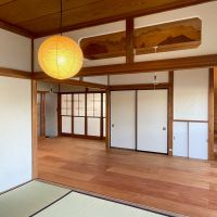 栃木県那須塩原市埼玉の賃貸物件/1階住居部分：写真右手の階段から2階に上がります