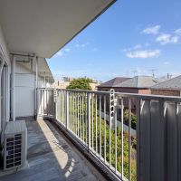 東京都新宿区下落合の賃貸物件/ゆとりのあるバルコニー