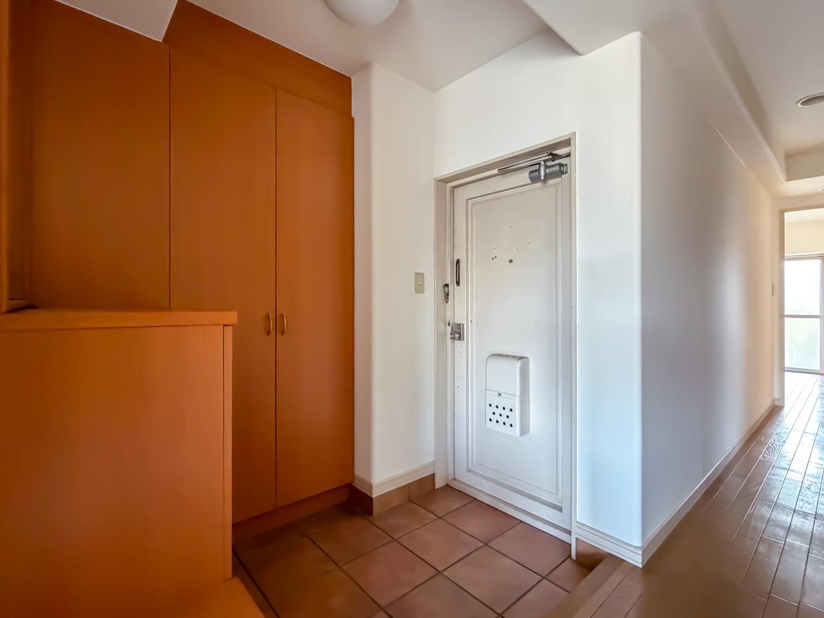 東京都新宿区下落合の賃貸物件/玄関