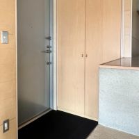 新宿区上落合の賃貸物件/靴箱付きの玄関