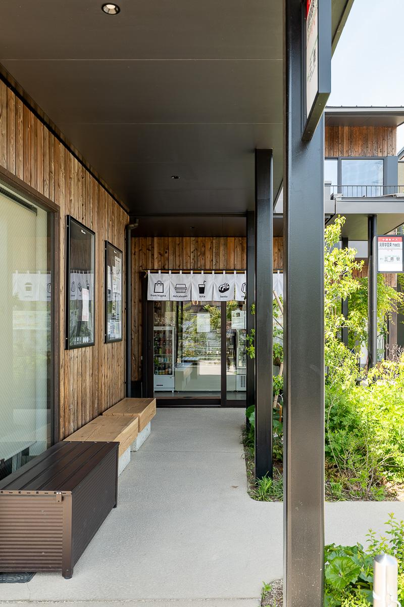 調布市深大寺東町の賃貸物件/おむすび、惣菜、スイーツのお店