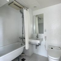 武蔵野市御殿山の賃貸物件/5F：風呂・トイレ・洗面台は同室です