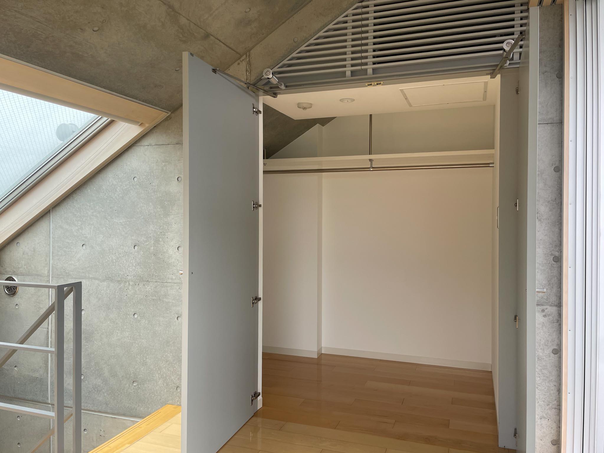 武蔵野市御殿山の賃貸物件/6F：大きめのクローゼットが用意されています