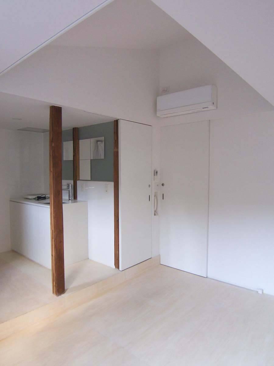 中野区中野の賃貸物件/A号室：一部天井が高いので開放的