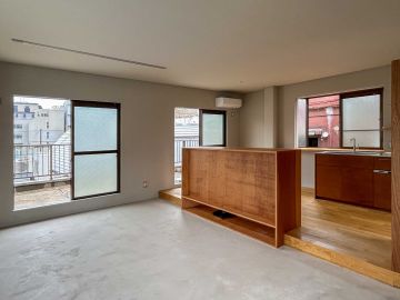 新宿区西早稲田の賃貸物件/てっぺんに理想郷