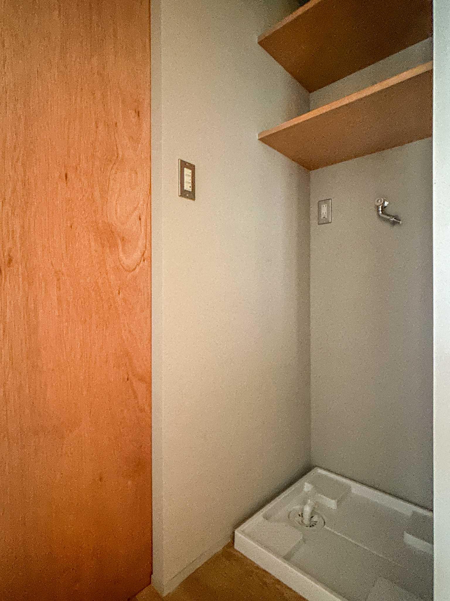 新宿区西早稲田の賃貸物件/2階：脱衣室