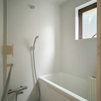 新宿区西早稲田の賃貸物件/2階：浴室