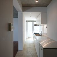 世田谷区代沢の賃貸物件/1階：キッチン前は土間スペースに
