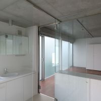 世田谷区代沢の賃貸物件/2階：水まわりから居室のアングル