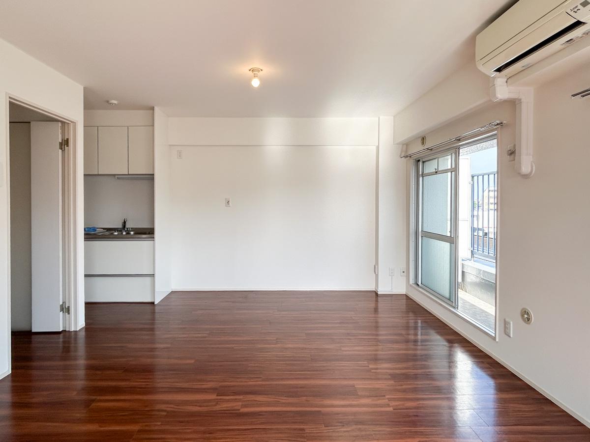 文京区千駄木の賃貸物件/リビング別角度から