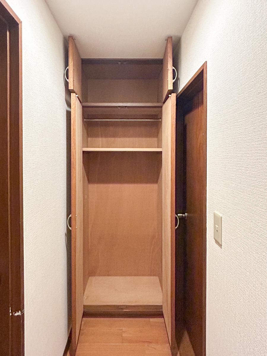 渋谷区渋谷の賃貸物件/廊下部分にも収納が