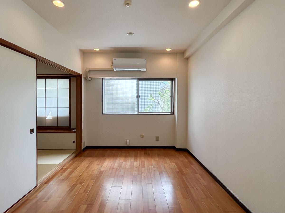 渋谷区渋谷の賃貸物件/リビング別角度から