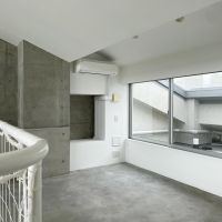 大田区石川町の賃貸物件/上階：9.2畳洋室は、アーチの部分まで含めた面積です