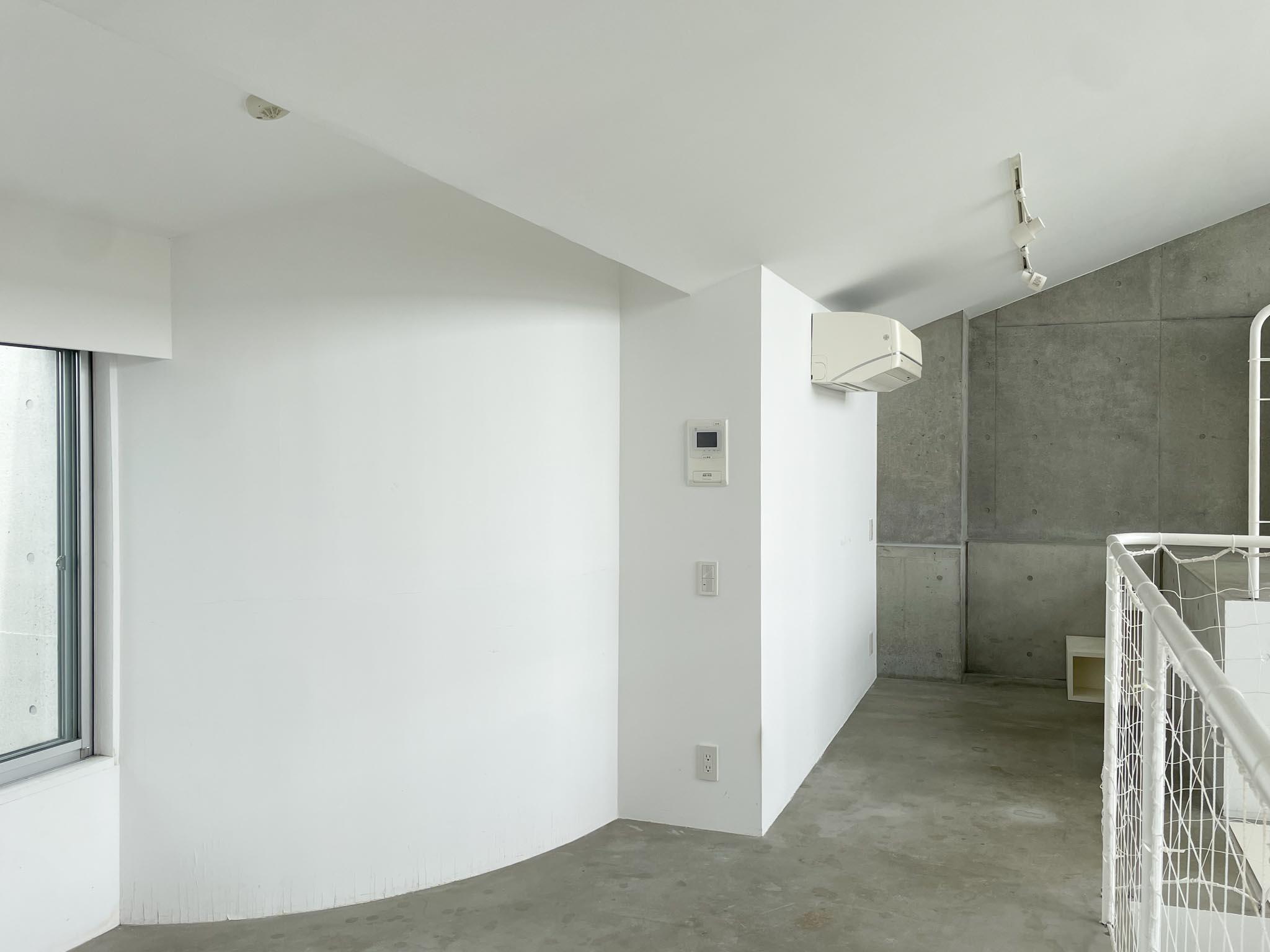 大田区石川町の賃貸物件/上階：部屋と部屋の曲がり角はアーチを描いています