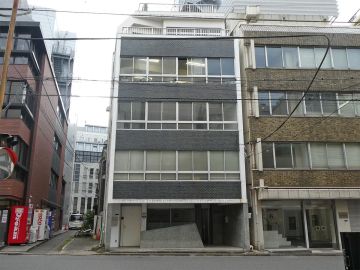 中央区日本橋人形町の賃貸物件/濃紺タイルのレトロオフィス