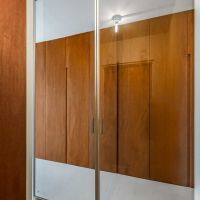 横浜市港北区師岡町の売買物件/ガラス戸で仕切られています