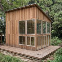 千葉県いすみ市岬町椎木の売買物件/「2階建」プランの外観参考パース（木の外壁）