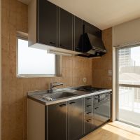 杉並区天沼の賃貸物件/キッチンは３口ガスコンロ