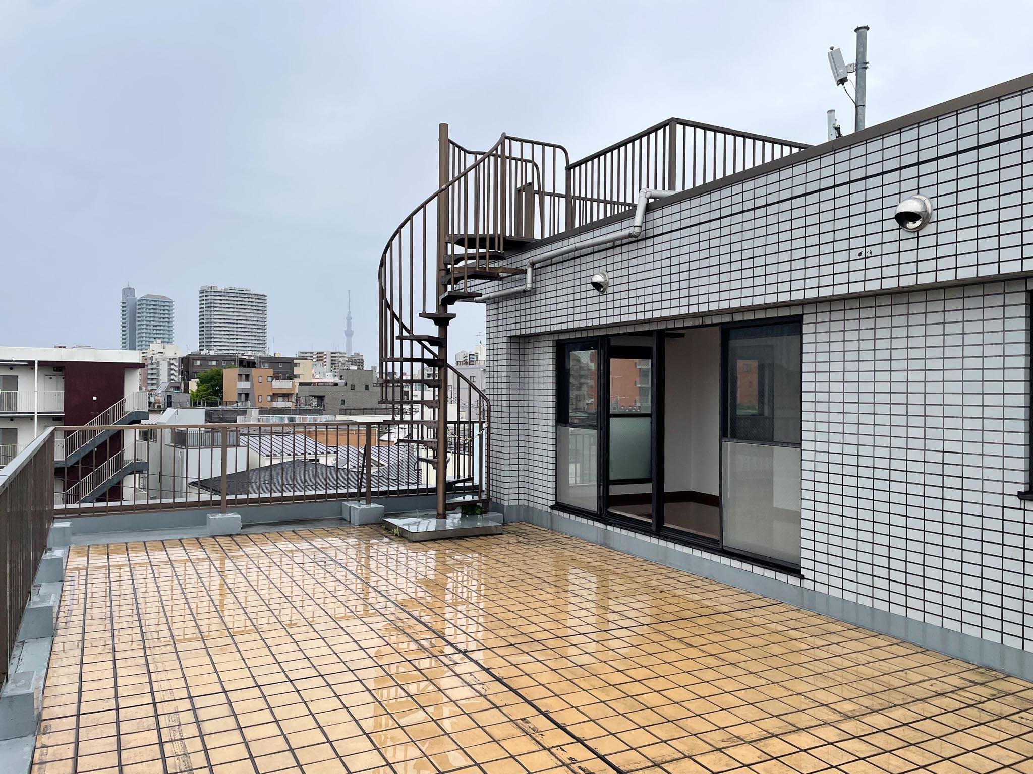 荒川区東尾久の賃貸物件/階段より上は立ち入り禁止です。設備点検時のみ、関係者が立ち入らせていただきます