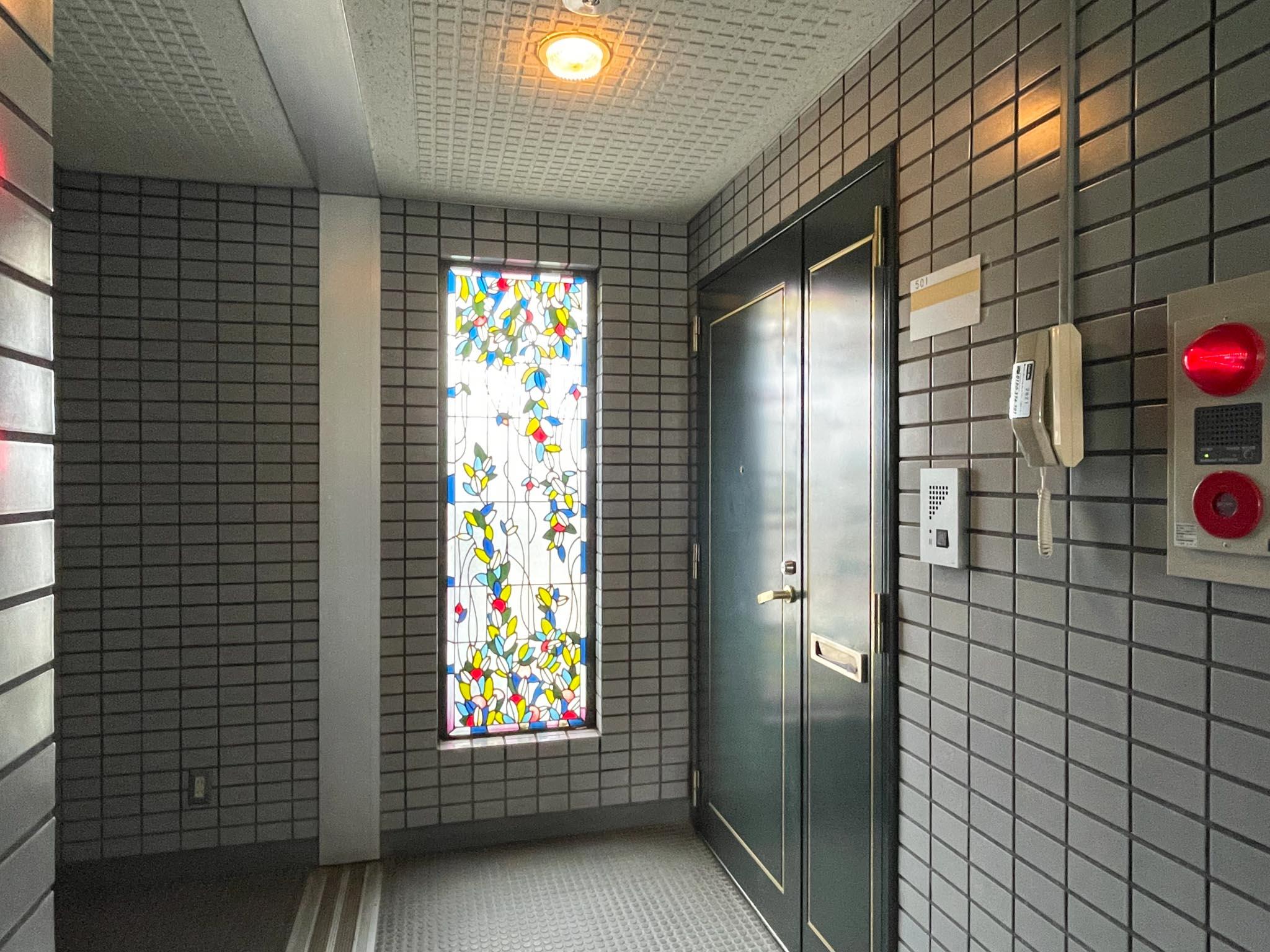 荒川区東尾久の賃貸物件/玄関外、共用部