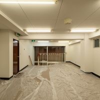 千代田区東神田の賃貸物件/2F。奥から見た室内