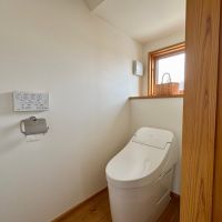 長野県安曇野市穂高有明の売買物件/トイレ