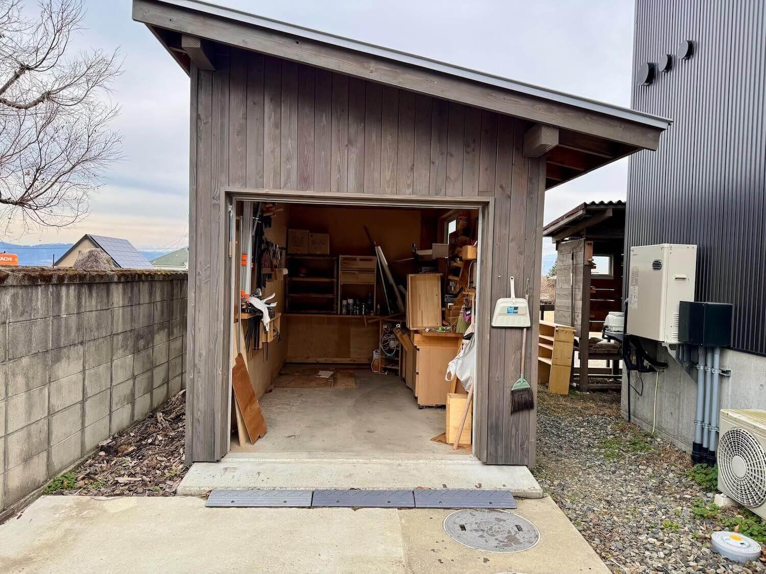 長野県安曇野市穂高有明の売買物件/倉庫