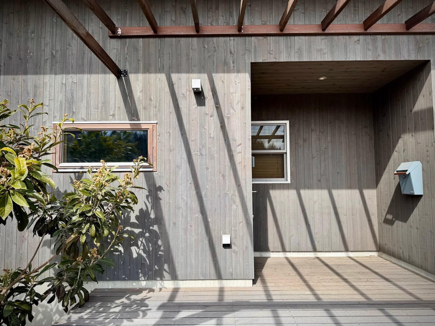 長野県安曇野市穂高有明の売買物件/玄関