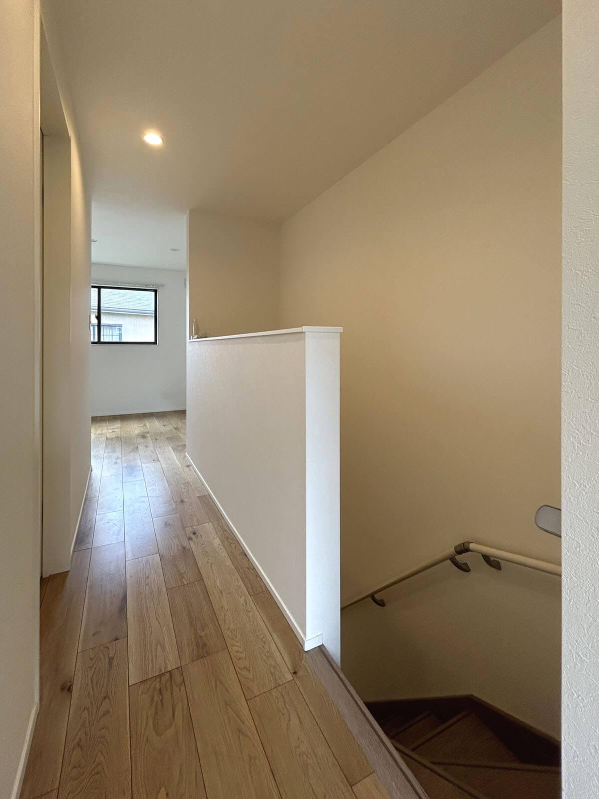 世田谷区宇奈根の賃貸物件/洗面脱衣室とバスルームは左側にひとまとまりに