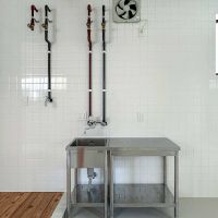 目黒区下目黒の賃貸物件/キッチン。コンロは自前で用意が必要ですが、ガスコンロ・IHコンロのどちらでも設置可能