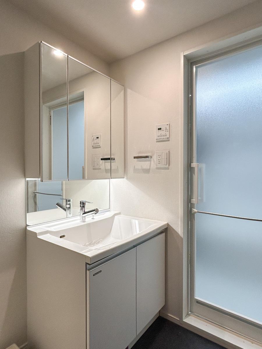 新宿区内藤町の賃貸物件/洗面台