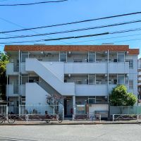世田谷区池尻の賃貸物件/マンションエントランス側
