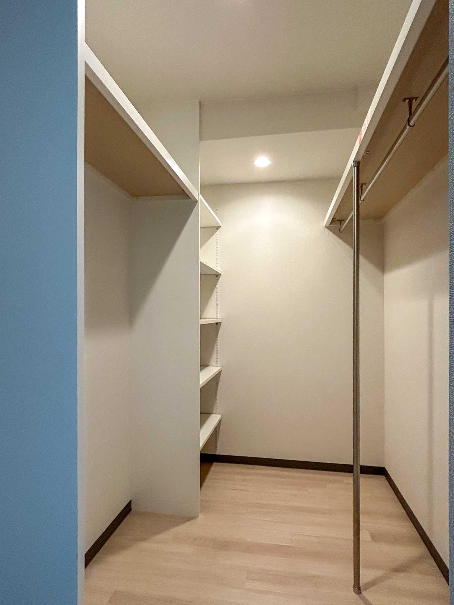 世田谷区池尻の賃貸物件/ウォークインクローゼット