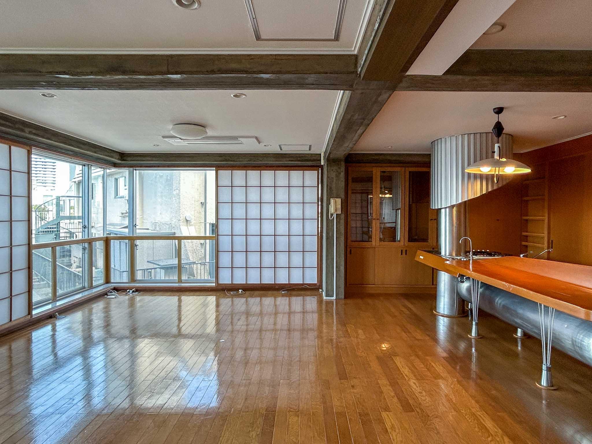 渋谷区神宮前の賃貸物件/趣のある雰囲気を活かし、丁寧に使われてきた空間