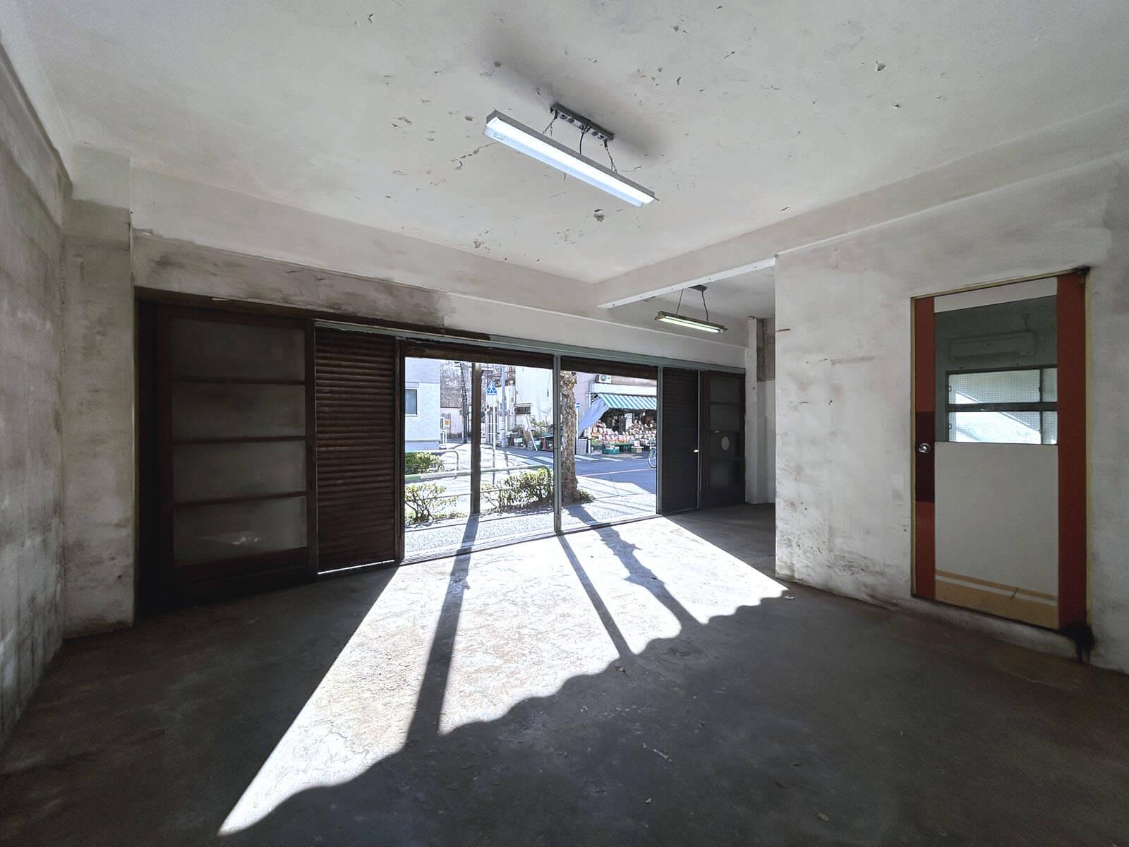 荒川区町屋の賃貸物件/改装自由かつ原状回復不要！ 教室・アトリエ・作業場の利用なら最低限の改修で使えるかもしれません