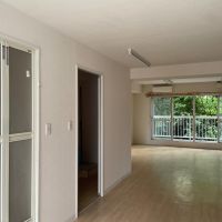 文京区本駒込の賃貸物件/東側から西に向かって