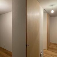 中野区大和町の賃貸物件/B-B1F、廊下：部屋は横並びに配置されています