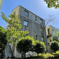 杉並区和田の賃貸物件/外観を公園がある北側から