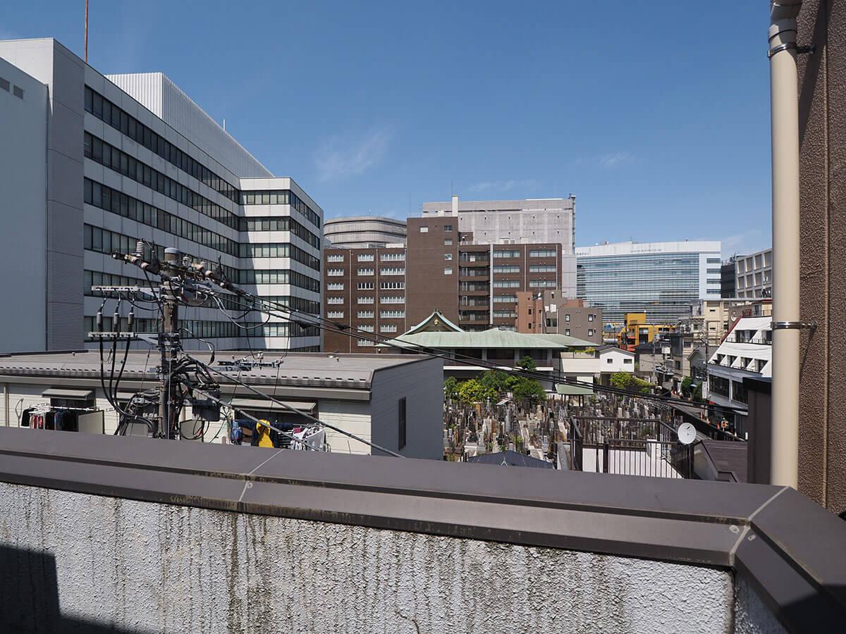 新宿区新宿の賃貸物件/新宿だけどゆったりした風景